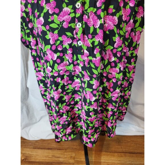 Modcloth Size 2X Raspberry Fruit Novelty Button Up Blouse Shirt - Picture 3 of 6